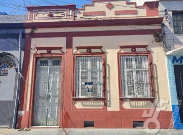 Casa · 173m² · 4 Quartos · Casa à venda no bairro Centro em Pelotas/RS