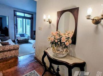 Casa · 229m² · 3 Quartos · 2 Vagas · Casa à venda no bairro Centro em Pelotas/RS