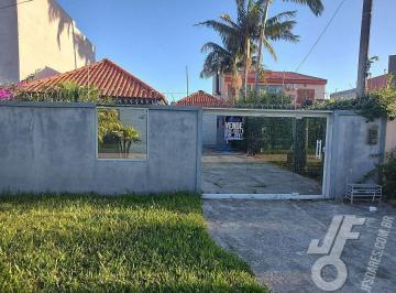 Casa · 136m² · 3 Quartos · 2 Vagas · Casa à venda no bairro Laranjal em Pelotas/RS