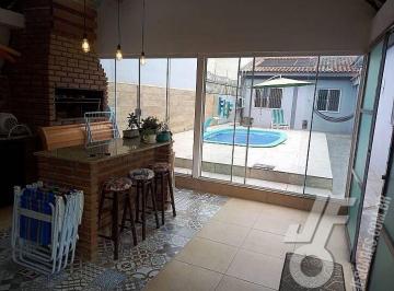 Casa · 136m² · 3 Quartos · 2 Vagas · Casa 3 dormitórios para Venda no Laranjal, Pelotas