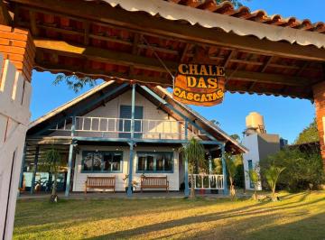 Rural de 3 quartos, Votorantim · Chalé com Vista Livre, Pomar, Área Gourmet e Excelente Rendimento no Airbnb | Recanto das Cascatas –