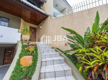 Casa de 3 quartos, Curitiba · Duas casas averbadas no bairro Uberaba, localização privilegiada 358m²