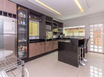 Casa de 3 quartos, São Paulo · Sobrado 180m² mobiliado à venda Ipiranga 3 quartos, 3 suítes, 4 vagas 500m Metrô Santos Imigrantes