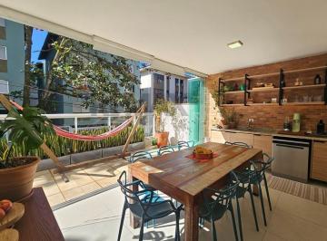 Apartamento · 100m² · 2 Quartos · 2 Vagas · Apartamento Garden na Quadra da Praia do Tombo com Vista Mar e 2 Suítes