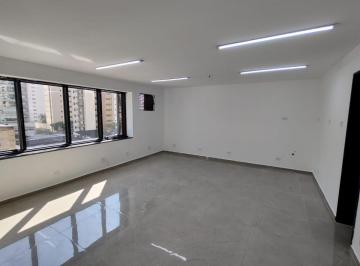 eef1e2fc-b544-44e1-a5eb-e24b6dad13de · Excelente conjunto comercial para locação em Indianópolis, 40m²