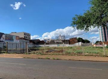 Terreno · 4694m² · Terreno em Centro, Londrina/PR de 4694m² à venda por R$ 19.000.000,00