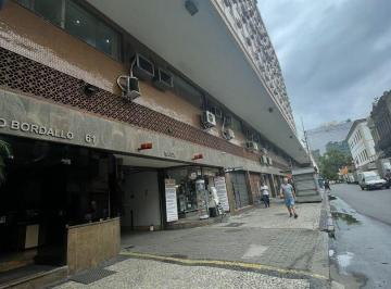Comercial · 1 Vaga · Conjunto em Centro, Rio de Janeiro/RJ de 0m² para locação R$ 1.400,00/mes