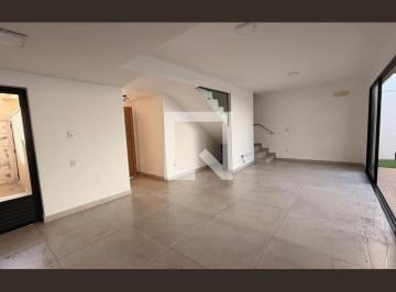 Casa · 249m² · 2 Quartos · 2 Vagas · Casa para Aluguel - Conjunto Residencial Storil, 2 Quartos,  249 m² - Aparecida de Goiânia