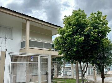 Casa · 104m² · 3 Quartos · 2 Vagas · Sobrado à venda no bairro Ana Rech