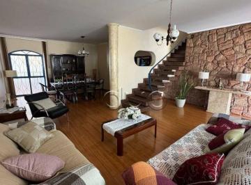Casa · 331m² · 4 Quartos · 4 Vagas · Casa em Centro, Piracicaba/SP de 331m² 4 quartos à venda por R$ 1.050.000,00