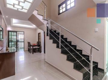 Casa · 244m² · 4 Quartos · 5 Vagas · Sobrado em Jardim Itapoan, Santo André/SP de 244m² 4 quartos à venda por R$ 698.000,00