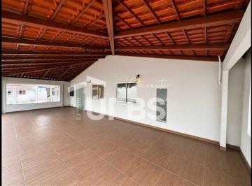 Casa · 62m² · 3 Quartos · 2 Vagas · Casa de 3 quartos no condomínio fechado Bosque dos Buritis