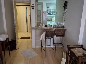 Apartamento · 72m² · 2 Quartos · 2 Vagas · Apartamento 2 quartos no coração de Ipanema!