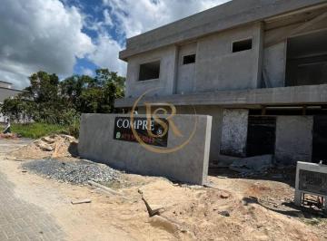 Sobrado em construção · Sobrado em construção