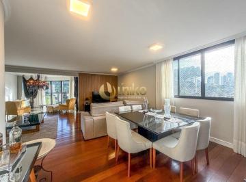 Apartamento · 279m² · 4 Quartos · 3 Vagas · Edifício Montreaux