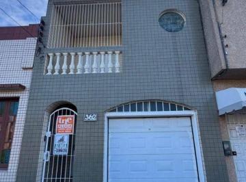 b14a982a9c376a457b891ea812639f4873abb17b · Sofisticação e Conforto no Centro da Cidade – Para Locação!