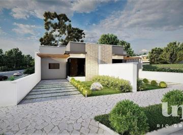 3141d912f122ca7996dd393919ece4d482b07360 · Casas em execução no residencial Parque do Lago, com uma qualidade incrível em um lugar fantástico p