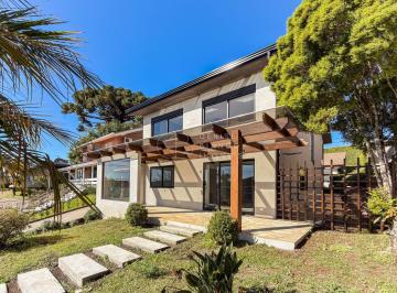 Casa · 339m² · 3 Quartos · 4 Vagas · Casa condomínio, 3 quartos, 339m2, Parque Tingui.