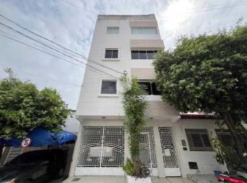 Apartamento · 2 Quartos · Prédio no Centro para Venda