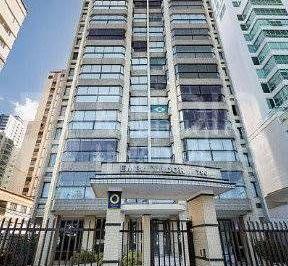 Apartamento · 153m² · 3 Quartos · Apartamento frente mar locação anual 03 dormitórios