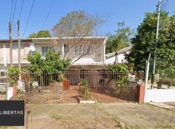 Casa · 121m² · 3 Quartos · 2 Vagas · Casa sobrado no bairro Jardim do Salso DESOCUPADA