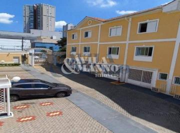 Casa · 102m² · 3 Quartos · 2 Vagas · Sobrado em Condomínio Fechado
