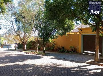 Casa · 123m² · 2 Quartos · 2 Vagas · Casa em condomínio com piscina e 2 vagas
