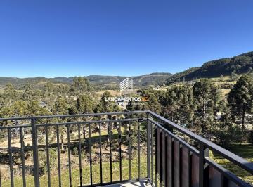 Casa · 218m² · 3 Quartos · 2 Vagas · Casa à venda em Rancho Queimado, com 3 suítes e terreno de 1.000 m²