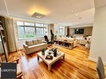 Apartamento · 155m² · 3 Quartos · 2 Vagas · Apartamento amplo na Cidade Baixa – 155 m² | 3 dormitórios | 2 vagas