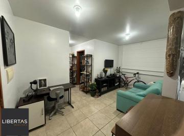 Apartamento · 52m² · 2 Quartos · Lindo apartamento de 2 dormitórios