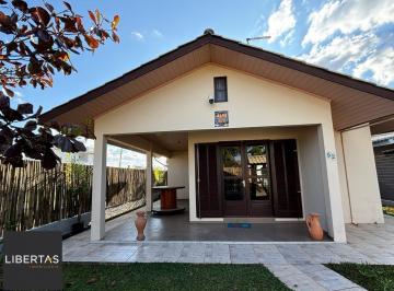 Casa · 117m² · 3 Quartos · 1 Vaga · Casa 3 dormitórios 80 metros do mar - Praia Estrela do Mar - Torres RS
