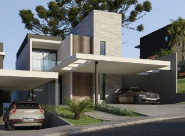 Casa de 4 quartos, Curitiba · Casa Ampla com 252 m² | Condomínio Fechado no Santo Inácio