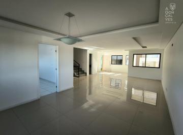 Casa · 315m² · 5 Quartos · 4 Vagas · Casa em Condomínio, 05 Quartos, 04 Vagas, Campo Comprido, Curitiba.