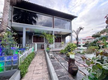 Casa · 505m² · 3 Quartos · 3 Vagas · Casa na Taquara 3 quartos - Conforto, Elegância e Versatilidade