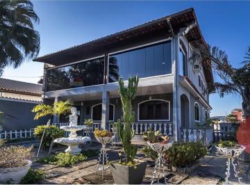 Casa · 505m² · 3 Quartos · 3 Vagas · Casa Mobiliada, Com Piscina, À Venda Na Taquara 3 Quartos - Conforto, Elegância e Versatilidade