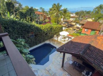 Casa · 207m² · 5 Quartos · 2 Vagas · "Seu Refúgio em Juquehy: Casa 4 Quartos com Piscina"