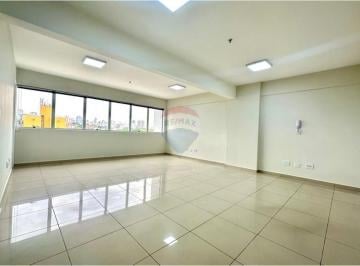 Comercial · 55m² · 2 Vagas · SALA COMERCIAL NO CAMPOLIM COM 74 M2 DE ÁREA UTIL