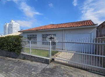 Casa · 117m² · 3 Quartos · 1 Vaga · Casa com 3 quartos/dormitórios no bairro Areias, em São José - SC