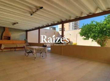 Casa · 250m² · 3 Quartos · 4 Vagas · Casa para Locação no Bairro Brasil com 3 Quartos sendo 1 Suíte, Varanda Gourmet e 4 Vagas