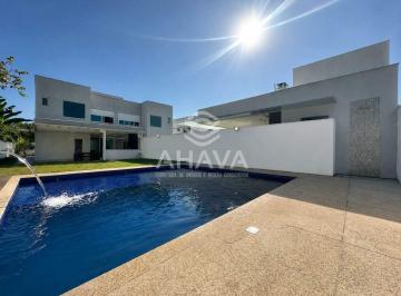Casa · 500m² · 4 Quartos · 4 Vagas · Casa 4 Quartos sendo 1 Suítes, 4 Vagas, 500m², Bairro Bandeirantes, próximo a Avenida Professor Clov