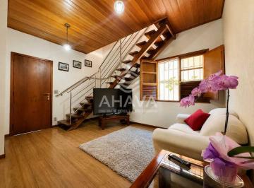Casa · 242m² · 3 Quartos · 5 Vagas · Casa com 3 Quartos à Venda, 360m², próximo a Avenida General Carlos Guedes