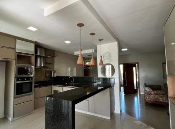 Casa · 240m² · 3 Quartos · 4 Vagas · Casa de Condomínio em Salto para aluguel Terras de Santa Izabel - SP | 3 quartos Área total 1.035,00
