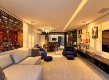 Apartamento · 160m² · 3 Quartos · 3 Vagas · Apartamento Alto Padrão à venda no Bairro Jardim - 160m² / 2 Suítes / 3 Vagas - Edifício Paramount