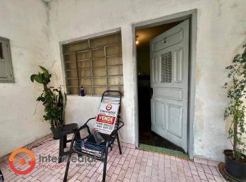 FACHADA · Casa á venda com 3 dormitórios - Centro