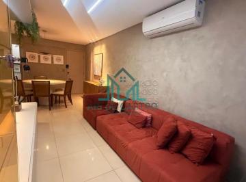 Apartamento · 83m² · 2 Quartos · 1 Vaga · Apartamento com 2 Quartos, 83m² e Varanda à Venda na 3ª Quadra da Praia de Ponta Verde em Maceió Ala