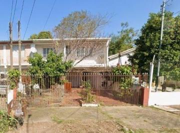 Casa · 121m² · 3 Quartos · 2 Vagas · Casa sobrado no bairro Jardim do Salso DESOCUPADA