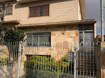 dbf9136c-7c0a-4b8a-a3e6-8ef4f2a480e5.jpeg · Casa para venda em Parque Peruche com 4 quartos, sendo 1 suíte, 228m²