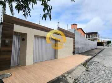 Casa · 110m² · 3 Quartos · 2 Vagas · Casa à venda no melhor do bairro do Catolé.