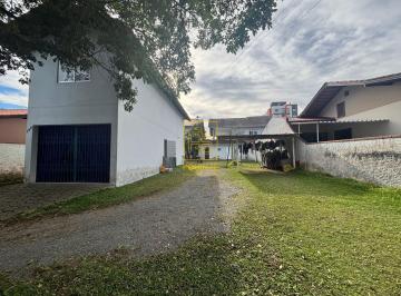 Casa · 112m² · 3 Quartos · 1 Vaga · Casa de dois pavimentos com amplo espaço externo no bairro Imigrantes em Timbó