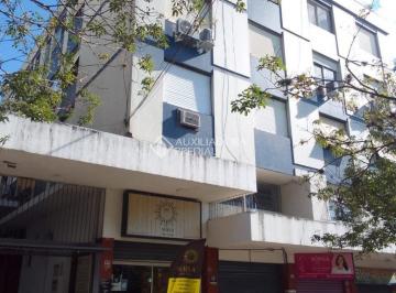 Apartamento · 67m² · 2 Quartos · apartamento  de 2 dormitórios  reformado e desocupado  próximo  ao shopping Bourbon Assis BrasilAssi